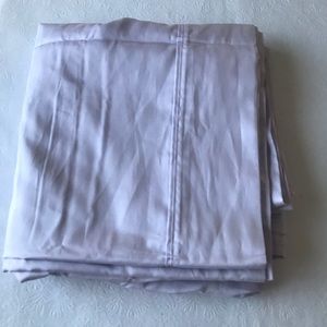 Ralph Lauren Home NWOT, Flat Lavender Bed Sheet-92 x 102